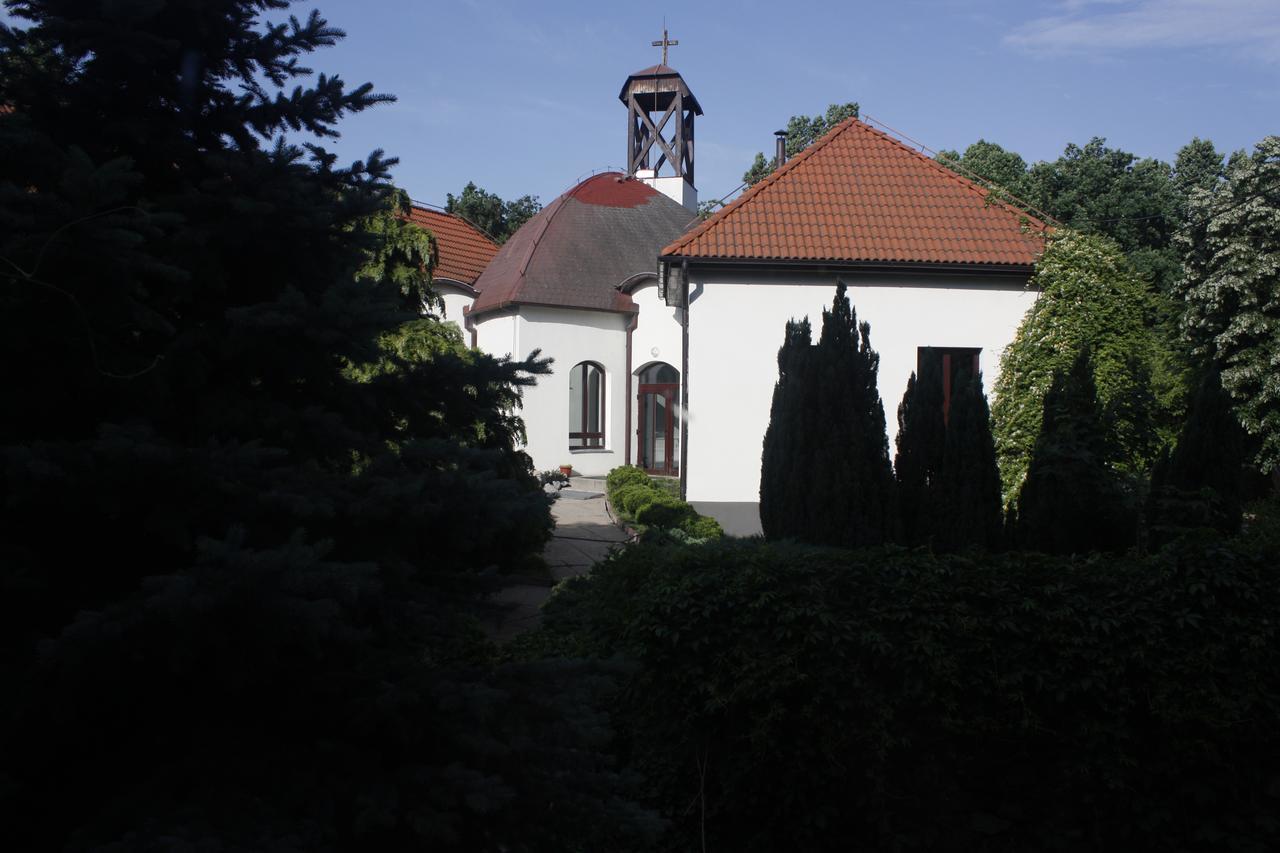 The Zen Hotel - Posticum Nagyvárad Kültér fotó